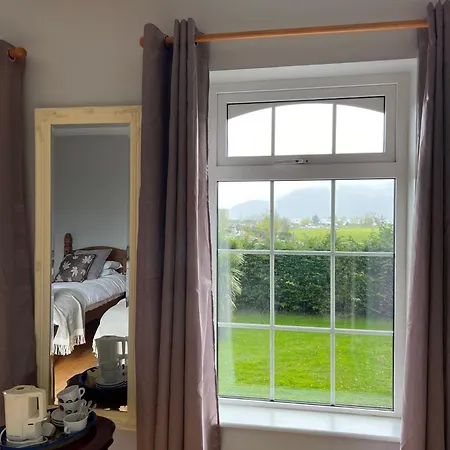 Woodville Bed & Breakfast 4*