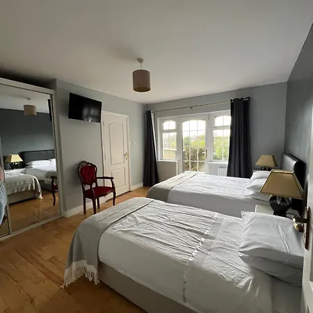 Woodville Bed & Breakfast 4*