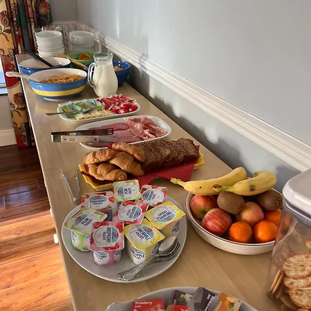 Woodville Bed & Breakfast