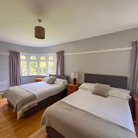 Woodville Bed & Breakfast 4*
